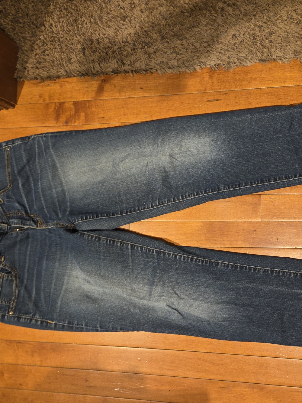 Womens GAP brand waist size 8 skinny blue jeans